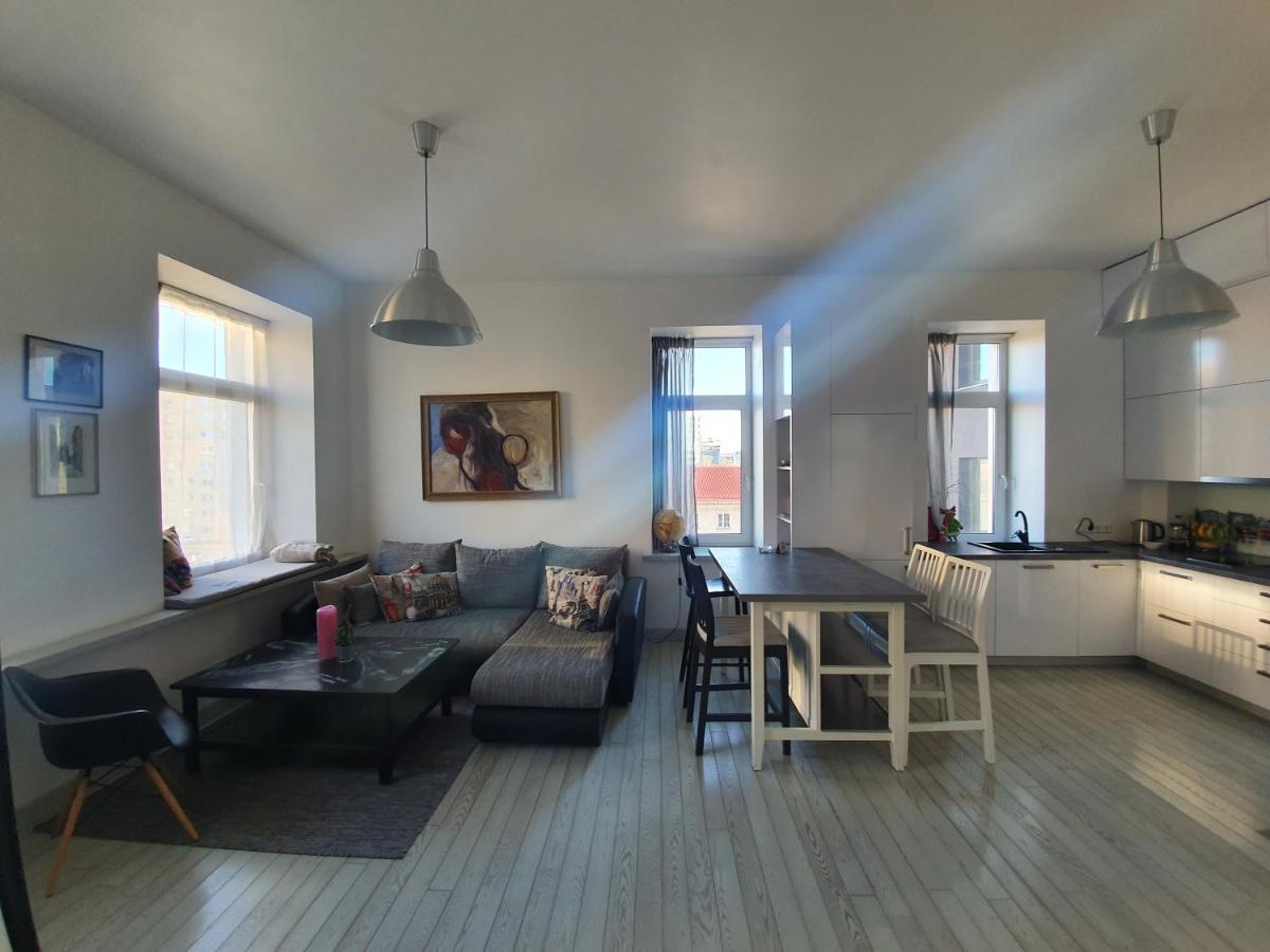 Vilnius Apartment With Stained Glass מראה חיצוני תמונה
