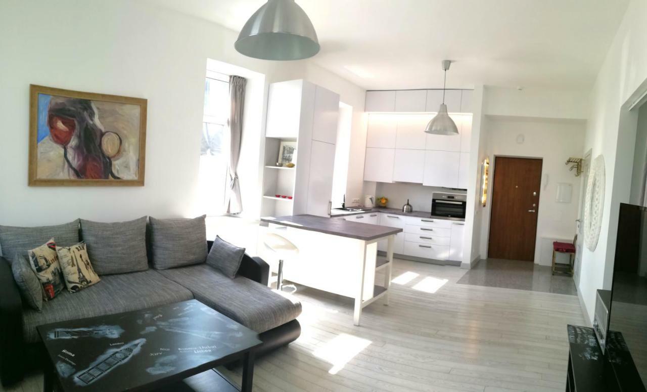 Vilnius Apartment With Stained Glass מראה חיצוני תמונה