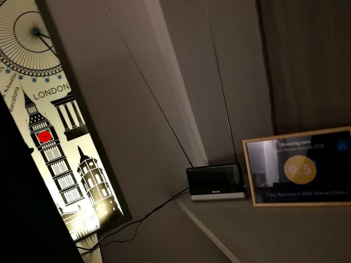Vilnius Apartment With Stained Glass מראה חיצוני תמונה